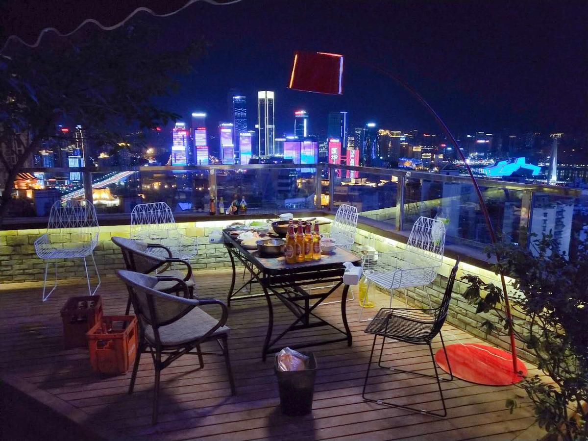 Chongqing Hexi Youth Hostel Exterior photo